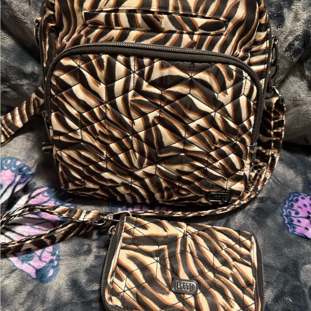 EUC Lug Ranger & Rodeo Wallet - Zebra Sand